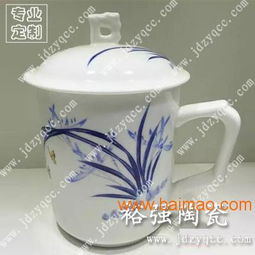 從品茗到定制 專業(yè)陶瓷茶杯廠家如何為茶館打造專屬陶瓷馬克杯